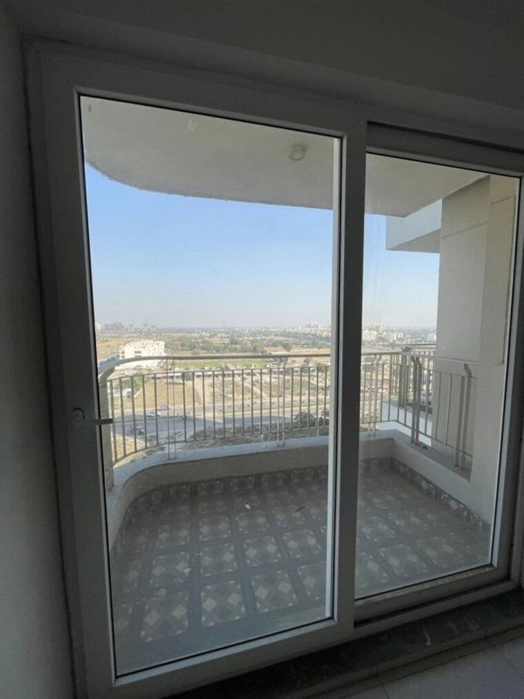 Balcony, bptp-discovery-park 2 Bedroom 1259 Sq.Ft. Apartment In Sector 80 Faridabad 10112574