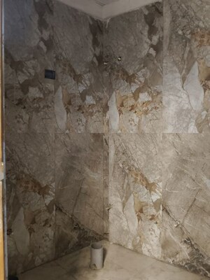  2 BHK Builder Floor at Sector 73 – for Sale