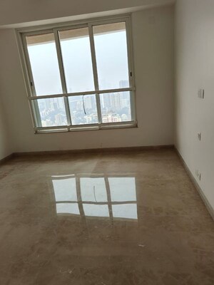 Bedroom in 2 BHK Apartment at Kalpataru Radiance, Goregaon West – for Sale