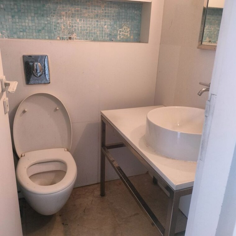 Bathroom, lodha-fiorenza 2 Bedroom 803 Sq.Ft. Apartment In Goregaon East Mumbai 9216904