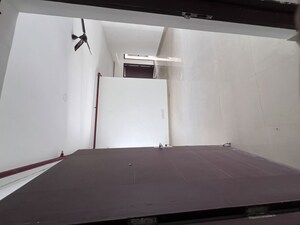 Room in 3 BHK Apartment at Spaze Privy AT4, Sector 84 – for Rent