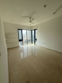 2 BHK + Servant Room Apartment For Rent in Lodha The Park
