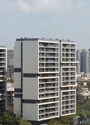 3 BHK Apartment For Sale in Rustomjee Elita, Andheri West