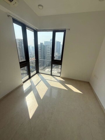 Room in 3 BHK Apartment at Lodha New Cuffe Parade, Wadala – for Rent