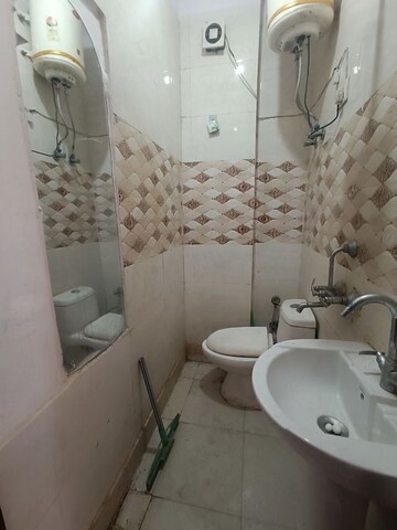 Bathroom in 1 BHK Builder Floor at Govindpuri – for Rent
