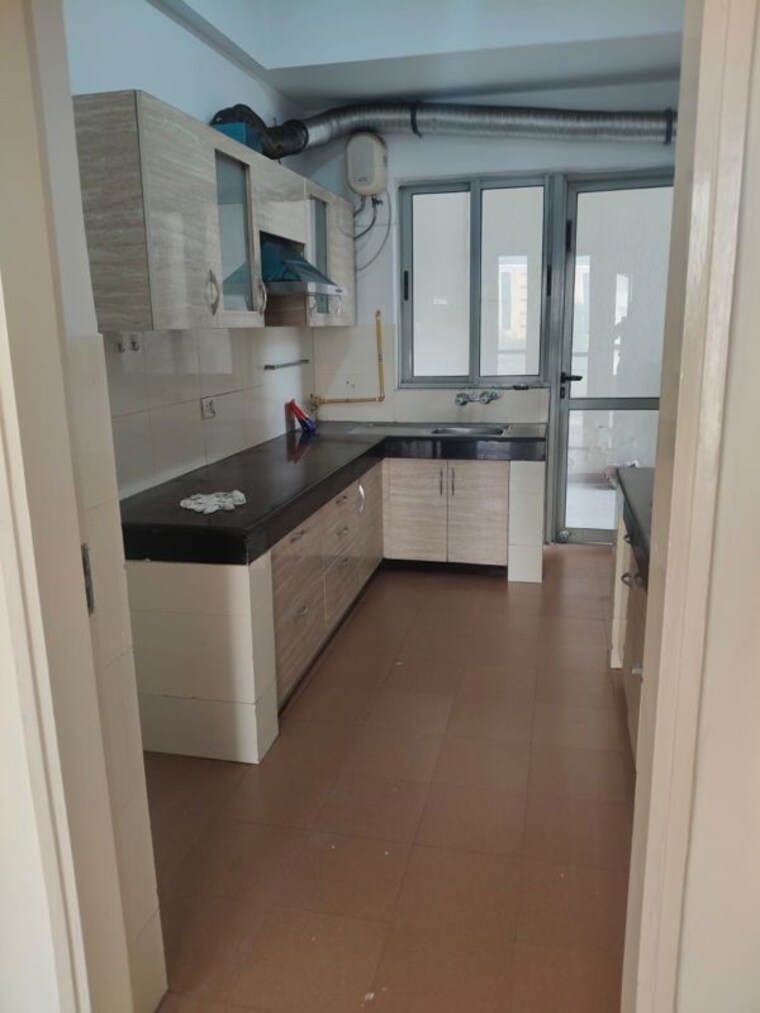 Kitchen, dlf-regency-park-i 2 Bedroom 1150 Sq.Ft. Apartment In Dlf Phase iv Gurgaon 10113068