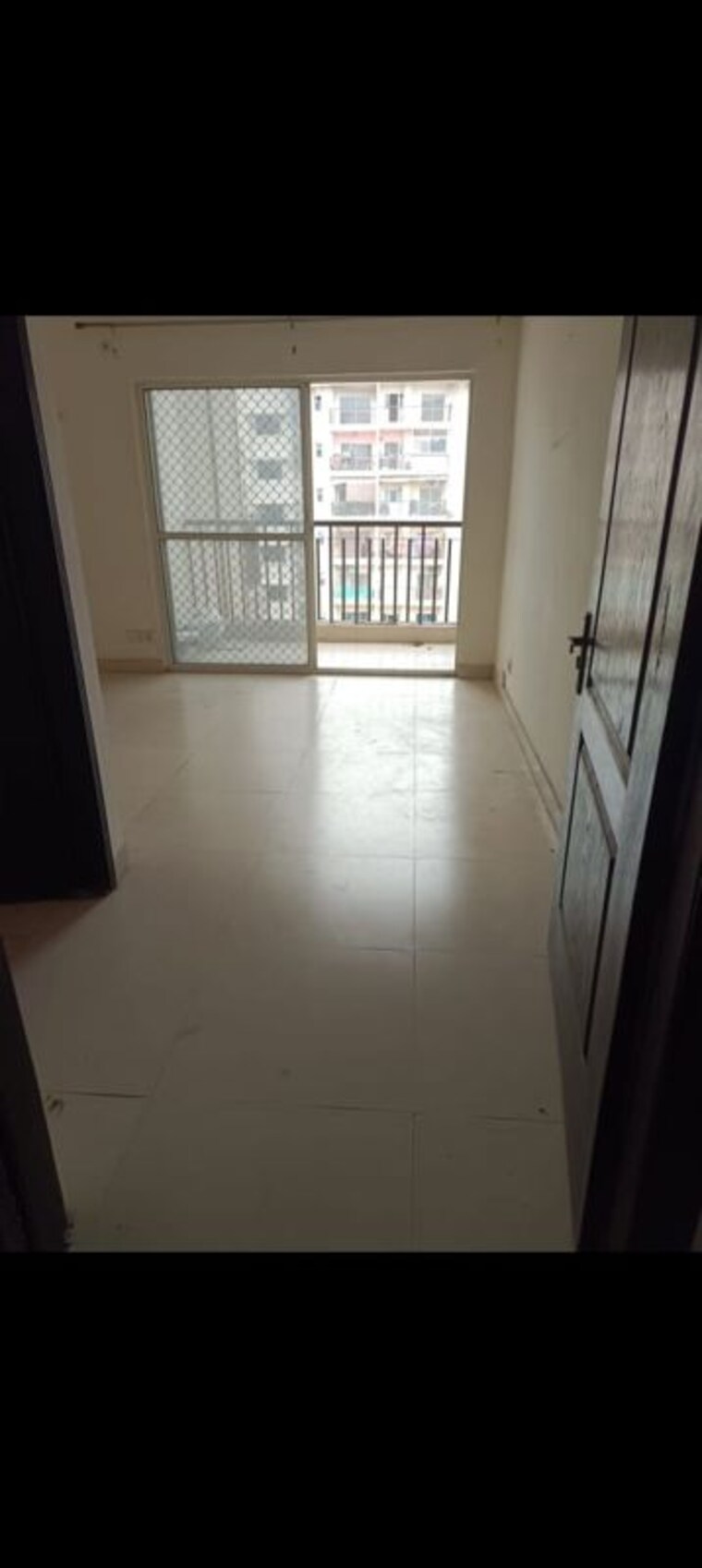 Room, renowned-renox-thrive 3.5 Bedroom 1905 Sq.Ft. Apartment In Sector 10 Greater Noida Greater Noida 10113075