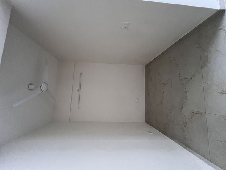 Room, smart-world-gems 2.5 Bedroom 1100 Sq.Ft. Apartment In Sector 89 Gurgaon 10113046