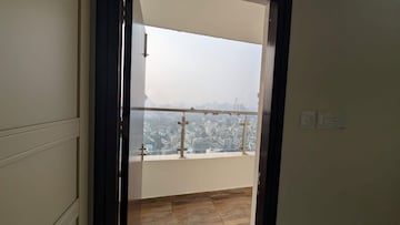 Room in 3 BHK Apartment at Lansum El Dorado, Narsingi – for Rent