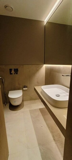 Bathroom in 4 BHK Apartment at Raiaskaran Parthenon, Andheri West – for Rent