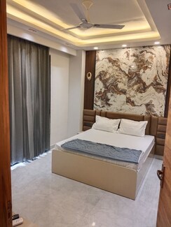 1 BHK Builder Floor For Rent in Sector 43