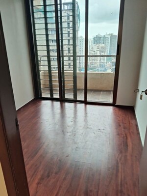 2.5 BHK Apartment For Rent in Oberoi Springs, Andheri West