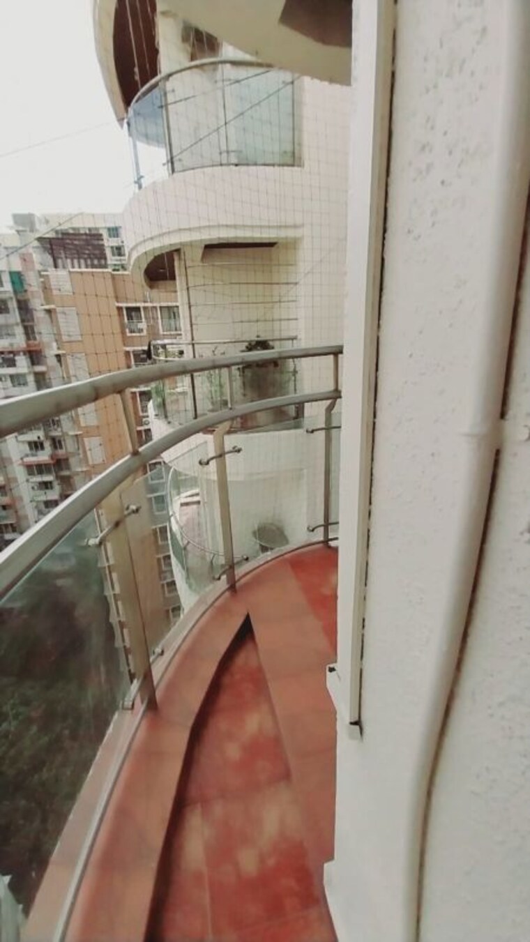 Balcony, andheri west 2 Bedroom 1000 Sq.Ft. Apartment In Andheri West Mumbai 9077183