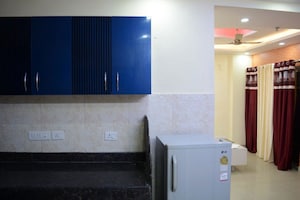  3.5 BHK Apartment at Renowned Renox Thrive, Sector 10 Greater Noida – for Sale