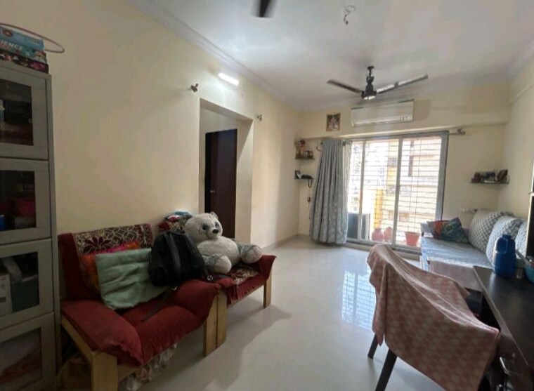Living Room, cosmos-park 1 Bedroom 700 Sq.Ft. Apartment In Ghodbunder Road Thane 10113328
