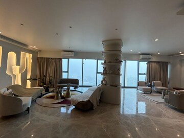 Living Room in 3 BHK Apartment at Peninsula Salsette 27, Byculla – for Rent