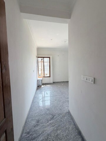 Building Lobby in 3 BHK Apartment at Ganesh Krupa Sadhashiv Nagar, Sadashiva Nagar – for Rent