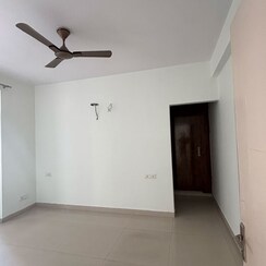 4 BHK Apartment For Rent in La Prisma