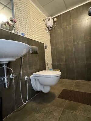 Bathroom in 1.5 BHK Apartment at Lodha Palava Fresca, Dombivli East – for Rent