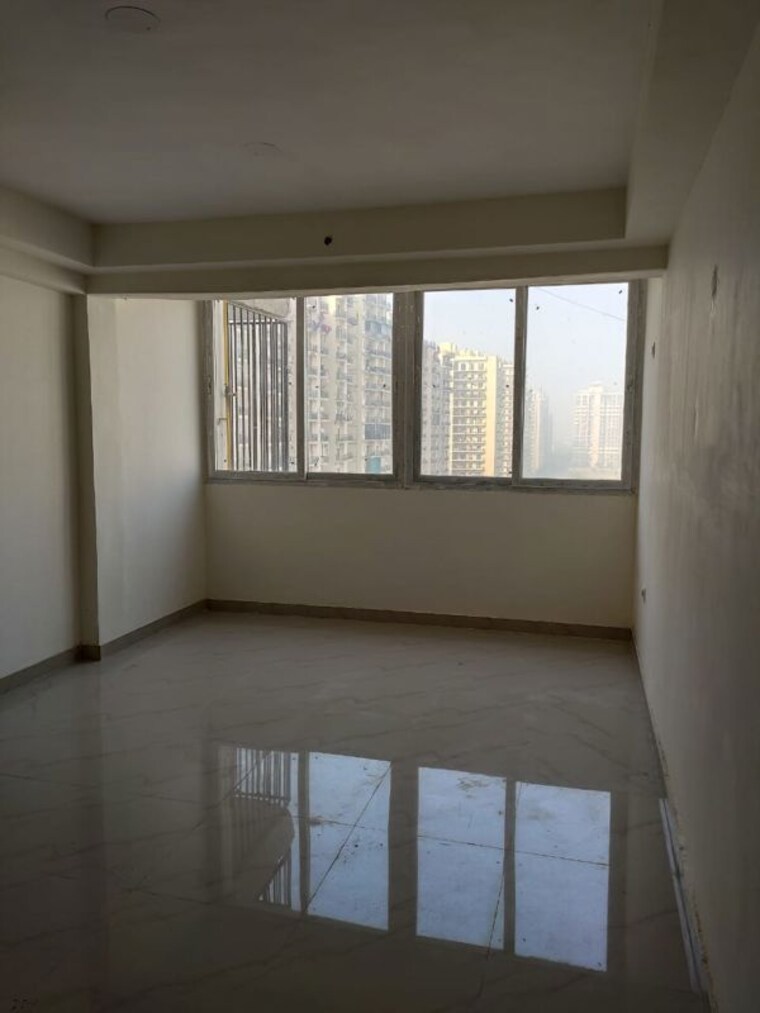 Room, renowned-renox-thrive 3.5 Bedroom 1967 Sq.Ft. Apartment In Sector 10 Greater Noida Greater Noida 10113518