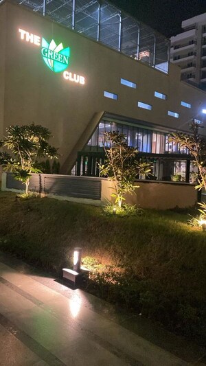 4 BHK Apartment – Exterior View View at Maya Green Lotus Utsav, International Airport Road - for Sale