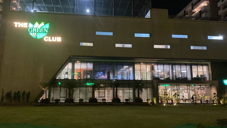 Exterior View, maya-green-lotus-utsav 4 Bedroom 3130 Sq.Ft. Apartment In International Airport Road Zirakpur 10113520