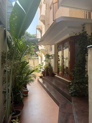Balcony in 3 BHK Apartment at SNS Villa, Lavelle Road – for Rent