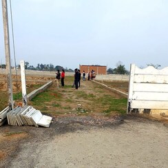 Plot For Sale in Gaur City 1
