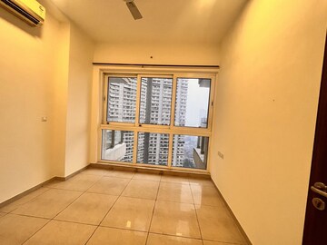 Room in 3 BHK Apartment at L&T Crescent Bay T2, Parel – for Rent