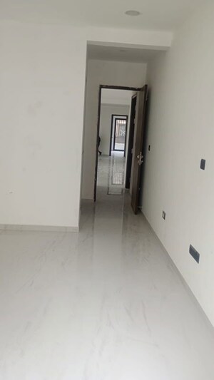 Building Lobby in 3 BHK Apartment at Prestige El Dorado, Queens Road – for Rent