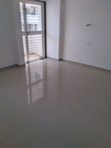 Room in 1 BHK Apartment at Xrbia Balewadi, Balewadi – for Rent