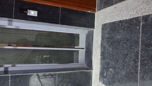 Lift in 3 BHK Apartment at Vasant Kunj – for Sale