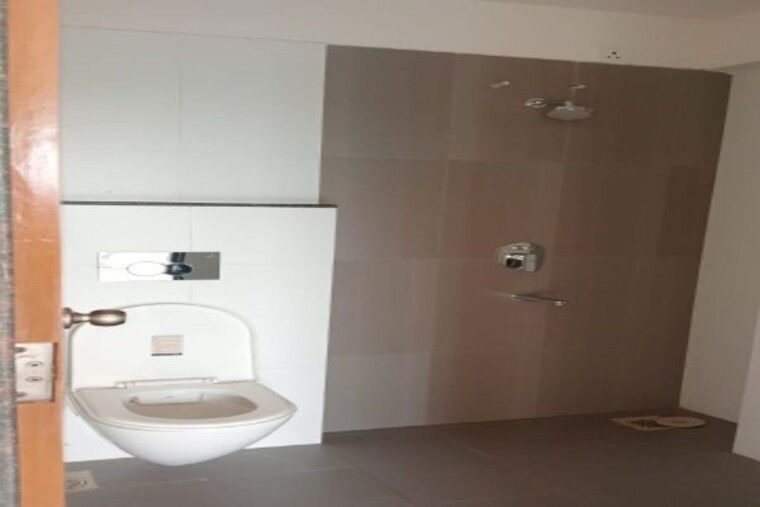 Bathroom, gokul nagar 1 Bedroom 546 Sq.Ft. Builder Floor In Gokul Nagar Mumbai 10113762