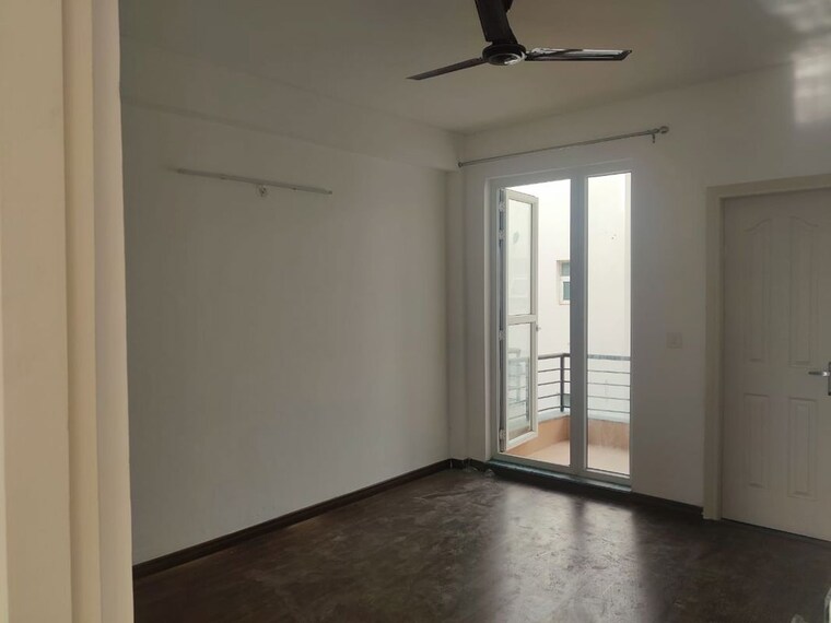 Room, bptp-parkland-pride 3 Bedroom 230 Sq.Yd. Builder Floor In Sector 77 Faridabad 10113903