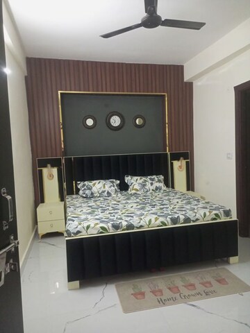 Bedroom in 2 BHK Builder Floor at Sunshine Apartments Sector 73, Sector 73 – for Sale