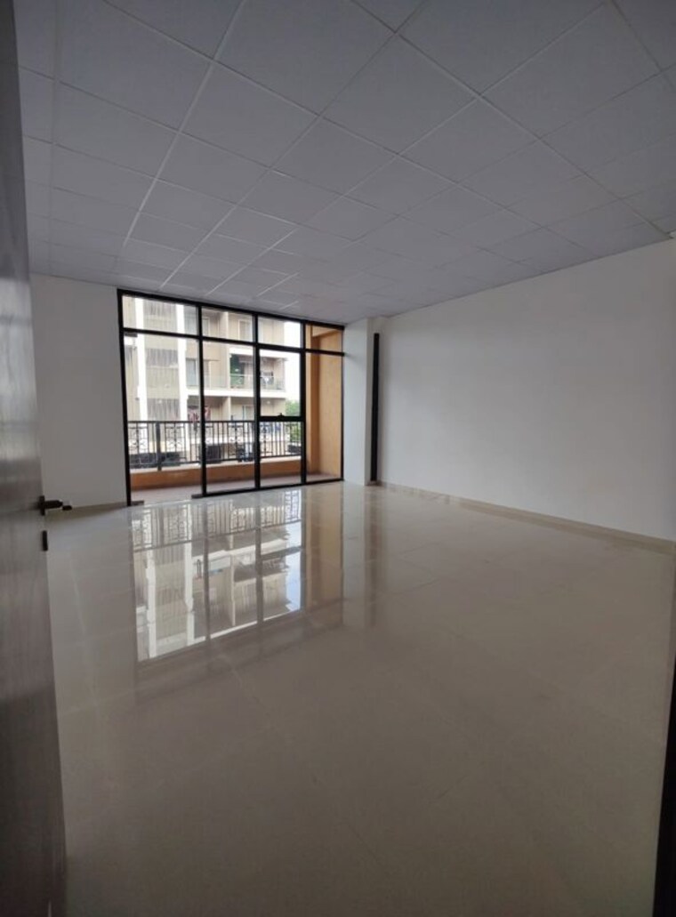Room, the-social-street Commercial Office Space 520 Sq.Ft. In Hinjewadi Pune 10114111