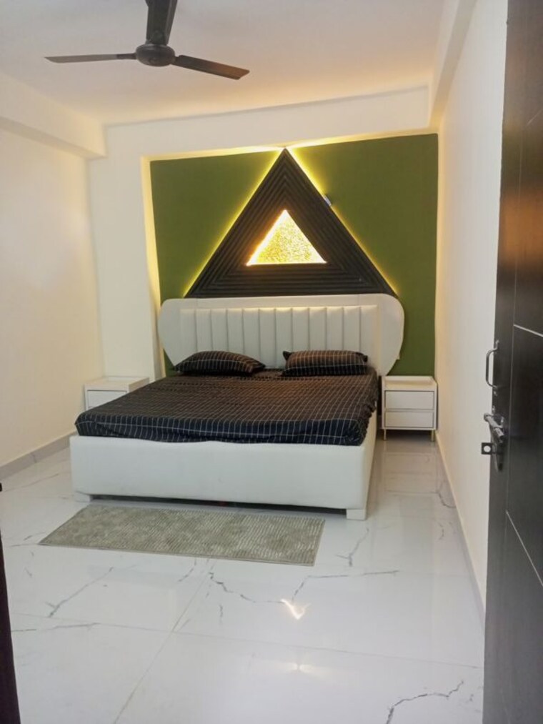 Bedroom, sunshine-apartments-sector-73 3 Bedroom 1350 Sq.Ft. Builder Floor In Sector 73 Noida 10114112