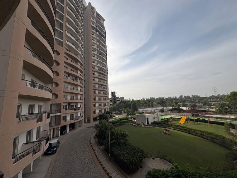 Exterior View, ansal-crown-heights 3 Bedroom 1520 Sq.Ft. Apartment In Sector 80 Faridabad 10114053