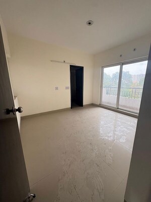 Room in 3 BHK Apartment at Ansal Crown Heights, Sector 80 – for Sale