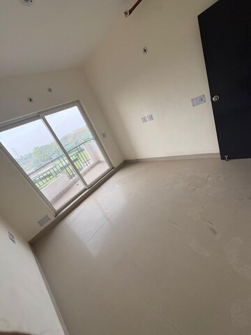Room in 3 BHK Apartment at Ansal Crown Heights, Sector 80 – for Sale
