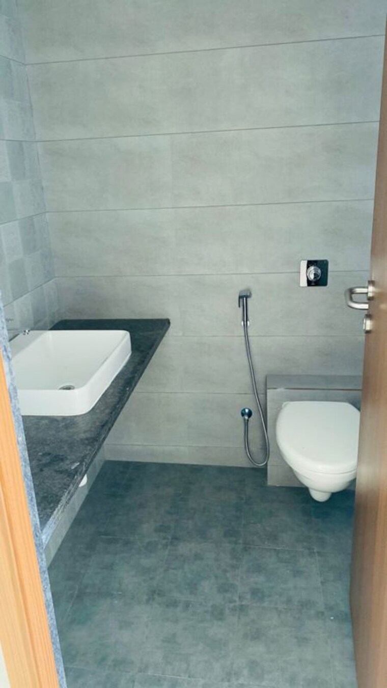Bathroom, pride-purple-park-titan 3 Bedroom 1212 Sq.Ft. Apartment In Hinjewadi Pune 10114140