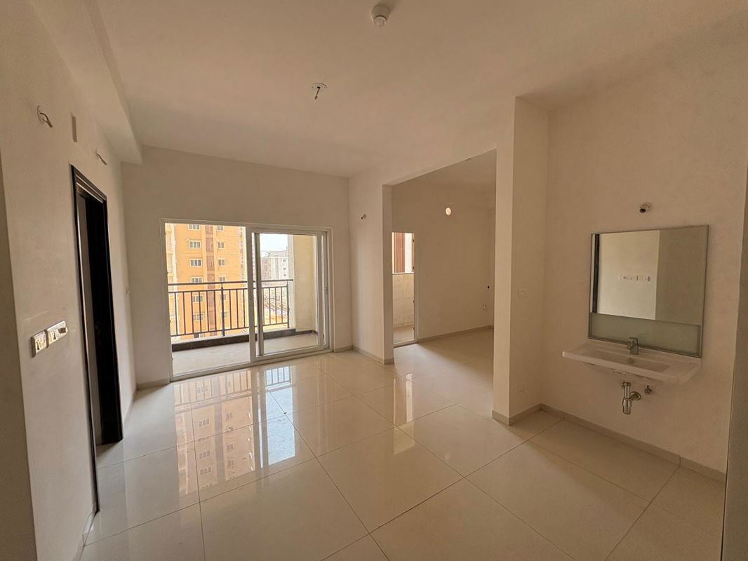 2 BHK + Pooja Room Apartment For Sale in Rajapushpa Imperia