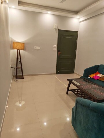 2 BHK Apartment For Rent in Pyramid Nest, Sector 85