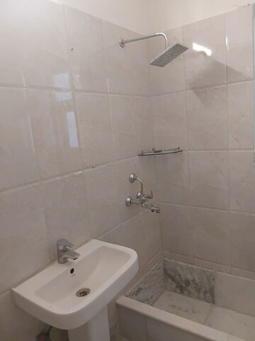 Bathroom in 3 BHK Builder Floor at Jeewan Nagar – for Rent