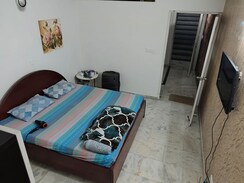 1 RkBuilder Floor For Rent in Lajpat Nagar II