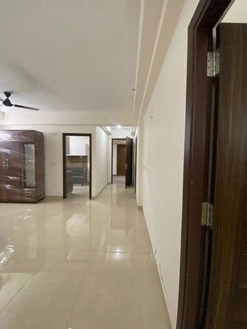 Building Lobby in 3 BHK Apartment at Sector 88 – for Rent