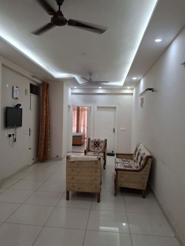 3 BHK Builder Floor For Rent in Jamuna Enclave