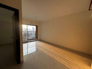 Room in 1 BHK Apartment at Metropolis Bayside, Kasarvadavali – for Rent