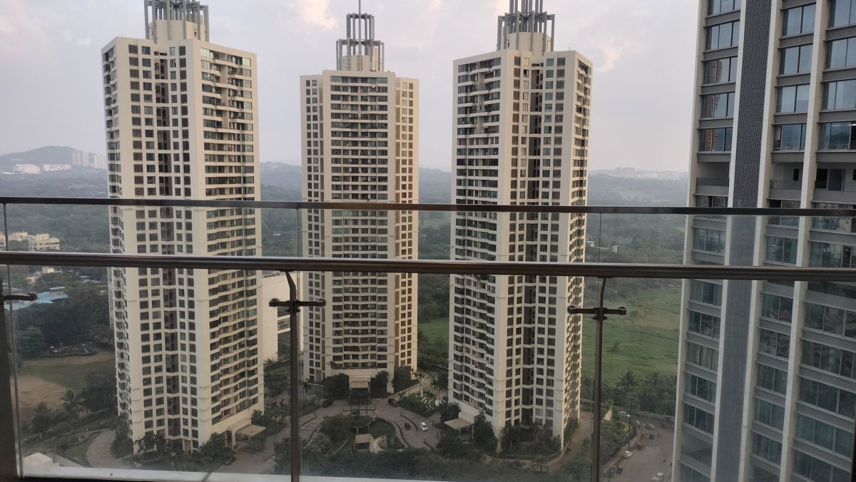 3 BHK Apartment For Sale in Oberoi Exquisite Goregaon