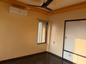 Room in 3 BHK Apartment at Prayeja Pearl, Nanded – for Rent